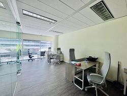 Gateway East (D7), Office #517426541